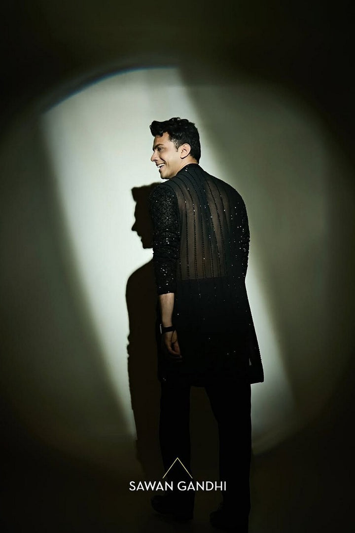 Vishal Jethwa in Black Chikankari Kurta