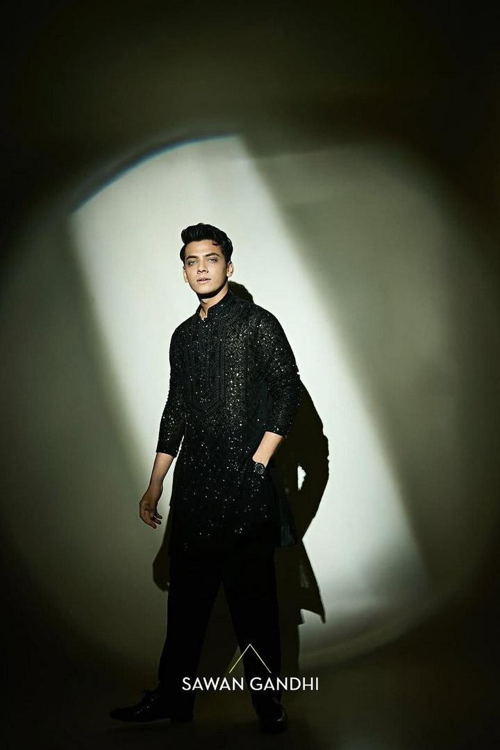 Vishal Jethwa in Black Chikankari Kurta