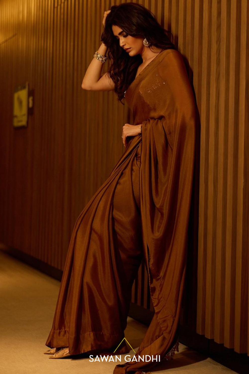 Karishma Tanna in Coffee saree with Tassels