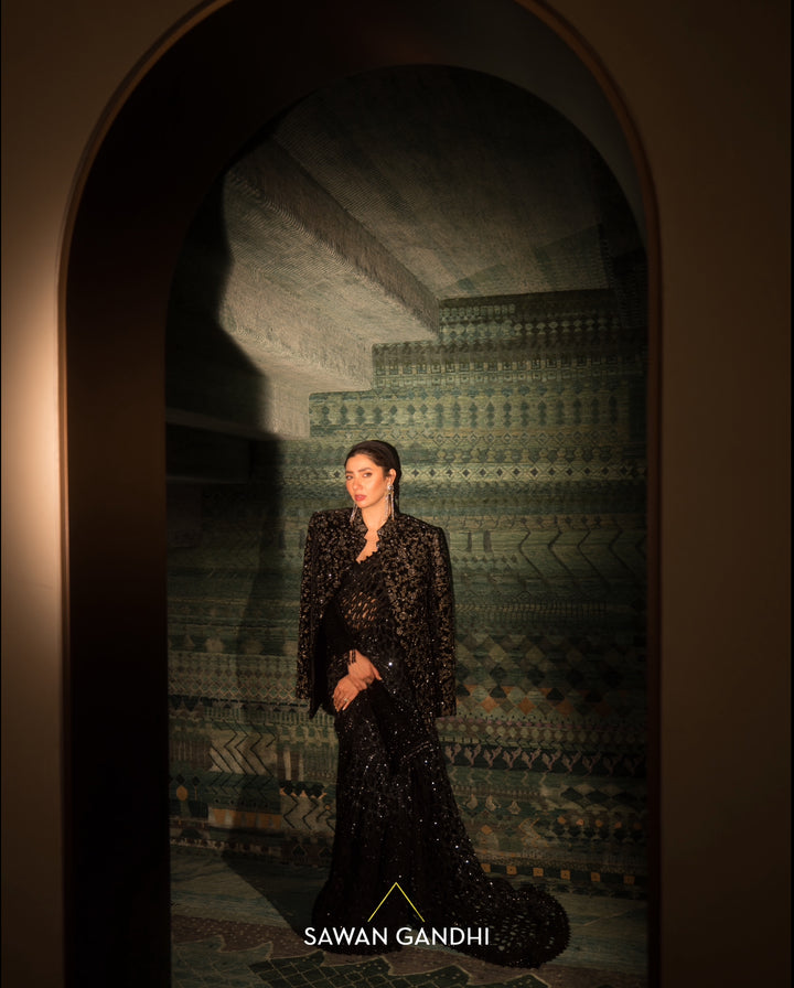 Mahira Khan in Black ombre cutwork saree