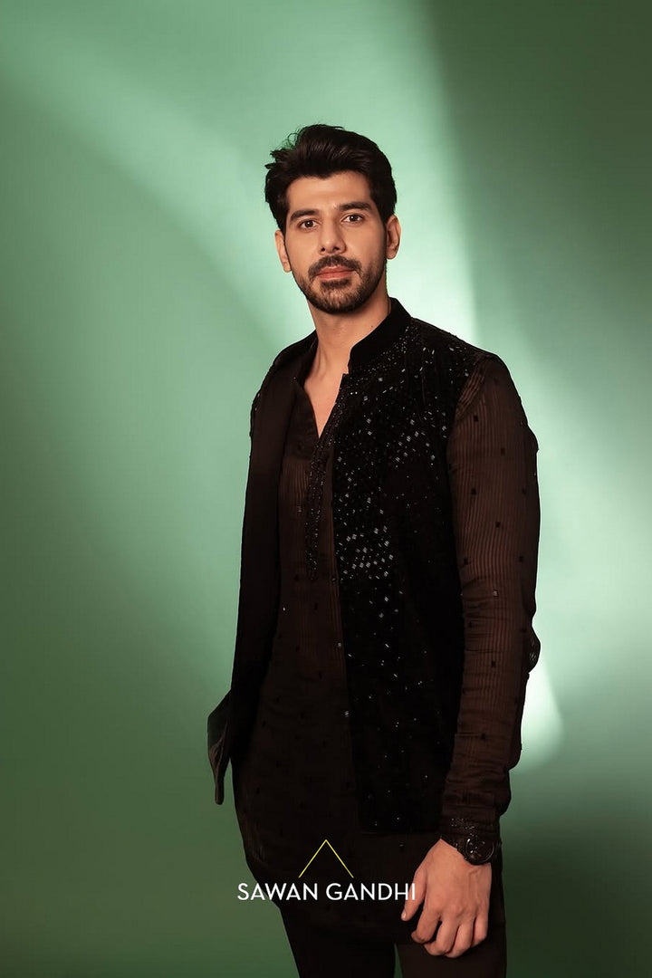 Pavail Gulati in Black Velvet Cutdana Nehru
