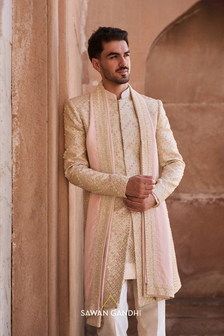 Pink dupeon silk stole with ivory border