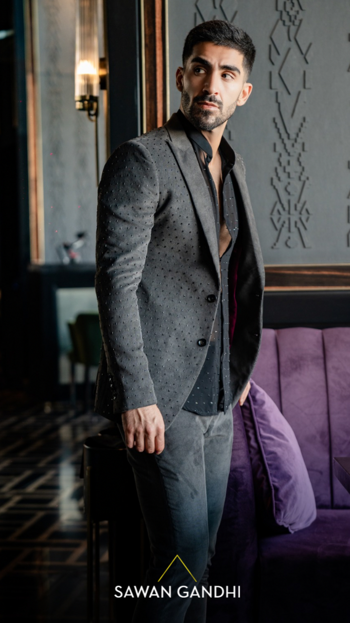 ASH GREY CUTDANA JACKET